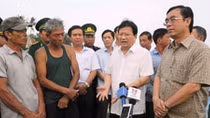Chính phủ hỗ trợ người dân thiệt hại do cá chết bất thường 