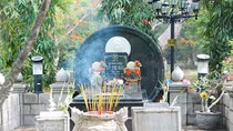 Huyền thoại về cô Sáu linh thiêng