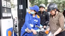 Giá xăng tăng, nỗi lo lạm phát đang trở lại