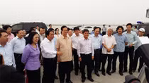 Đồng chí Nguyễn Tấn Dũng tiếp xúc cử tri tại Hải Phòng