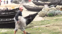 Hậu tình trạng cá biển chết dạt bờ: Ngành du lịch dịch vụ biển lao đao