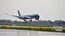 Boeing 787-9 Dreamliner đầu tiên đã có mặt tại Nội Bài