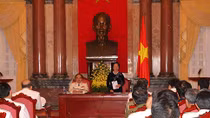 Phó Chủ tịch nước Nguyễn Thị Doan gặp mặt 80 điển hình tiên tiến xuất sắc tiêu biểu Bộ Công an