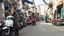 Triệt phá ổ ma túy, nhiều con nghiện 'vật vờ' bỏ chạy