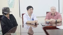 Người có “khuôn mặt quỷ” được hỗ trợ sang Đức phẫu thuật miễn phí