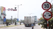 Có hay không việc Đà Nẵng “xé rào” khi hạn chế tốc độ xe tải vào đô thị?