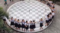 Lại “nóng” chuyện lớp học bán trú vệ tinh