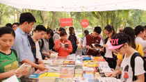 Hội sách Mùa Xuân 2016