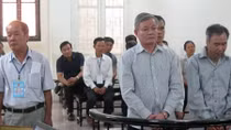 Phó Chủ tịch xã “vung tay” cấp trái phép hàng ngàn m2 đất