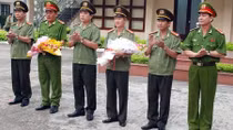 Thưởng nóng 3 tập thể phá nhanh vụ trọng án gây xôn xao dư luận