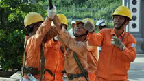 Giảm tổn thất điện năng, đảm bảo cấp điện mùa nắng nóng