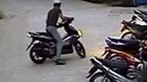 Trộm cắp xe máy của hàng xóm bán lấy tiền trả nợ