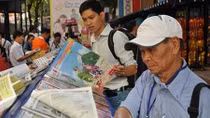 Tưng bừng khai hội Báo xuân 2016