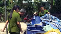 Lại phát hiện gần 2 tấn măng bốc mùi hôi thối
