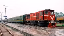 Lập thêm tàu phục vụ hành khách dịp cuối năm