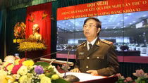 Đấu tranh kiên quyết bác bỏ quan điểm sai trái
