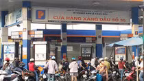 Èo uột thị phần xăng E5 ở TP HCM