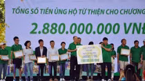 Đi bộ gây quỹ gần 3 tỷ đồng ủng hộ đồng bào nghèo đón Tết
