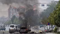 Nổ bom xe trước Đại sứ quán Nga ở Kabul, nhiều người chết và bị thương