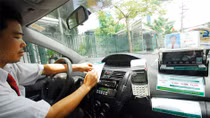 Bắt buộc lắp thiết bị in hóa đơn trên taxi, ngăn chặn gian lận cước