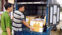 Ngăn chặn ô tô chở nội tạng thối “tuồn” vào quán nhậu