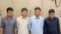 Ổ nhóm chuyên trộm cắp tài sản của tài xế xe tải
