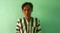 Say ma túy dùng ổ khóa đánh mẹ trọng thương