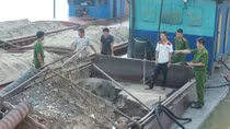 Bắt giữ 3 tàu, tạm giữ 6 "cát tặc" trên sông Hồng 