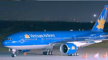 Vietnam Airlines mở bán vé giá rẻ dịp Tết Nguyên đán