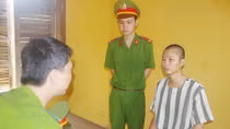 Khởi tố, tạm giam đối tượng chém Phó Công an xã bị thương
