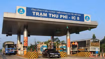 Lắp đặt camera "phạt nguội" trên cao tốc Nội Bài-Lào Cai