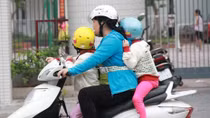 Hà Nội đón không khí lạnh đầu mùa