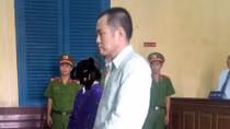 Đem tài sản thế chấp ngân hàng đi bán, chiếm đoạt tiền tỷ 