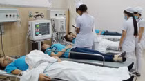 Thêm hàng loạt công nhân nhập viện vì ngộ độc khí