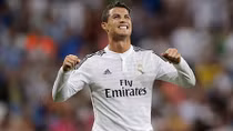 Ronaldo bật khóc...