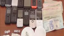 Triệt phá sòng lắc tài xỉu, bắt 12 con bạc