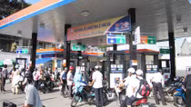 Minh bạch xăng dầu: Đừng chỉ là lời hứa