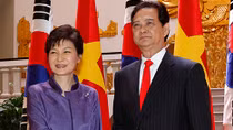 Thủ tướng Nguyễn Tấn Dũng lên đường dự Hội nghị cấp cao ASEAN - Hàn Quốc