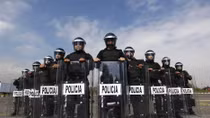 Tổng thống Mexico giải tán lực lượng cảnh sát địa phương, cải tổ an ninh