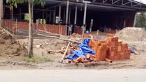 Những công trình xây dựng thách thức pháp luật