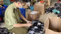 Thu giữ nhiều loại mỹ phẩm không chứng từ, giả nhãn hiệu 