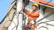 Tiêu thụ điện liên tục lập đỉnh mới, khuyến cáo người dân tiết kiệm