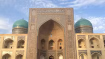 Vẻ đẹp cổ tích của Uzbekistan có đội bóng thi đấu với ĐT 23 VN