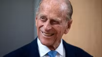 Hoàng thân Philip, chồng Nữ hoàng Anh Elizabeth II qua đời ở tuổi 99