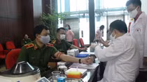 Nghĩa cử kép của Cục Cảnh sát hình sự trong mùa dịch