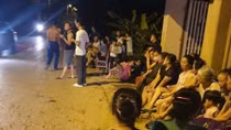 Người dân lại chặn xe vào bãi rác Sóc Sơn 