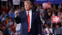 Ông Trump cân nhắc tranh cử Chủ tịch Hạ viện