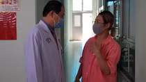 Ca mổ 10 tiếng bóc tách khối u đầu tụy "khủng" nhất thết giới 