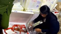 Dâu tây Trung Quốc tuồn vào Đà Lạt qua đường hàng không