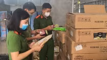Phát hiện hơn 3.000 sản phẩm nguyên liệu trà sữa không rõ nguồn gốc
